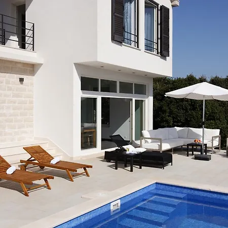 Villa Andora