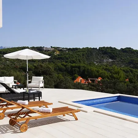 Andora Villa
