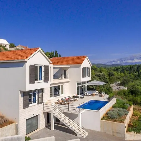 Andora Villa *