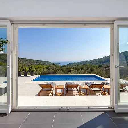 Andora Villa *