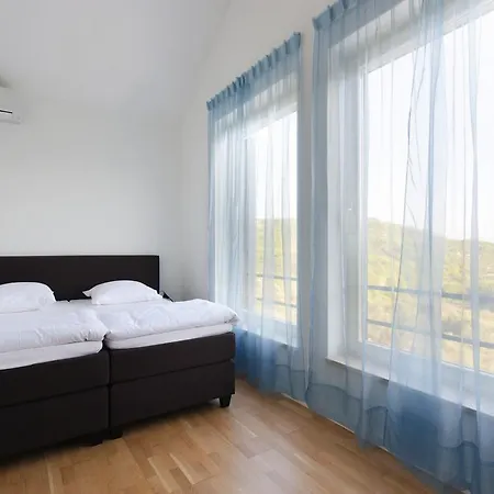 Villa Andora